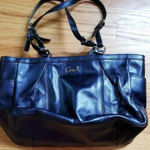 East/West dark blue leather tote